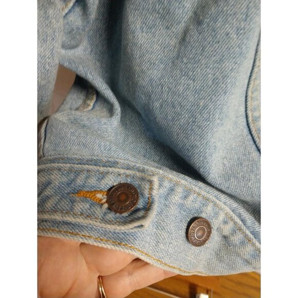 Levis X-Large Vintage Denim Jacket With Button Closure - Picture 5 of 9